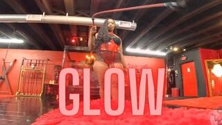 Giantess Crew – LEXI – Red Re