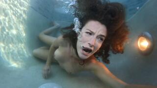 Underwater Screaming with Nathalia 1080p