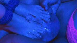 A Refreshing Mouth For Feet Burning With Desire