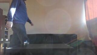 Lick the dirt off my feet !