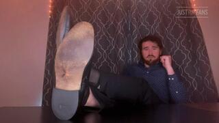 Jerk To Bosses Feet While He Talks About Cucking You