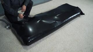 New black inflatable vacuum bed with pear gag and vibro