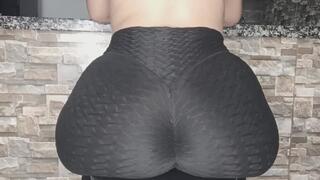 My farts trapped in my perfect ass leggings
