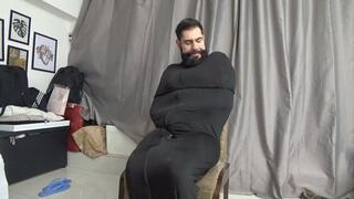 Two Pawg And Cute Goddess farting on slave BY Suzie , Bia Mello and Daniel santiago Cam By Aline Full hd