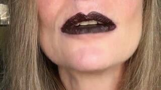 WARM MOUTH WAITING FOR YOU