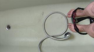 I pee through my lingerie