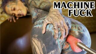 First Time Fast Anal Fuck Machine (4K WMV)