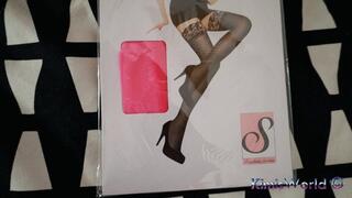 Do you like my new pink pantyhose ?