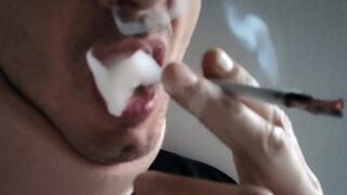 Smoking Muratti red 100s IYF SLOW 120 fps 080125