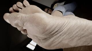 Too Small To Stop It - LaCreme