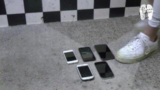 Five Cell Phones under Filas