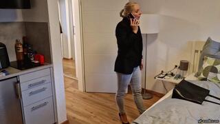 I get my feet licked when I'm stuck under the bed wmv 1280 x 720