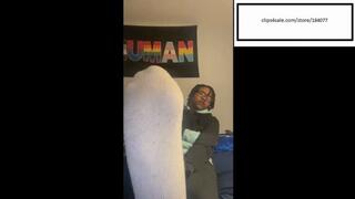 Niauhhh makes you smell her dirty white socks