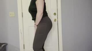 DESPERATE Accident in Her Pants!