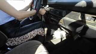 Old VW Pump Crank Rev Pedal View Jennifer 22625