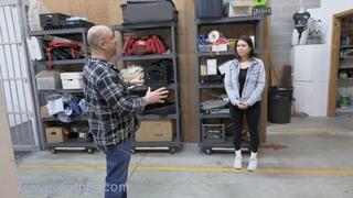 Shoe Gnome Vs Bliss Dulce Part 1 720HD