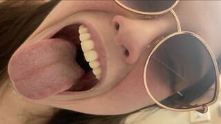 Willing Giantess Vore