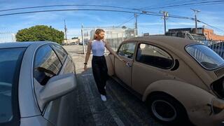 Old VW Pump Crank Rev Barefoot Jennifer 22625