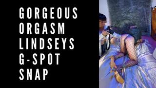 Gorgeous Orgasm Lindseys G-Spot Snap
