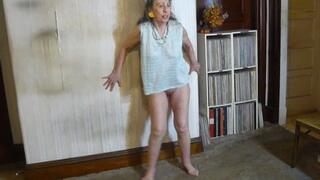 Erotic freestyle dance on Poppa Joe song