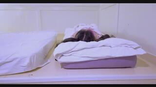 Tie it to the cotton quilt