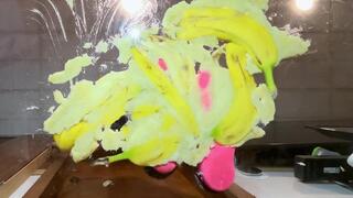 Banana underglass sock crush