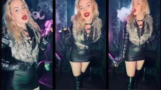 Your Leather goddes smokes 2 marlboro 100 at once