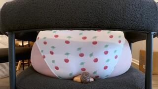 Unaware Farting on Tiny Roommate - Scarlett Fey