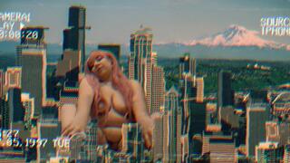 Giantess Lucya wants to grow