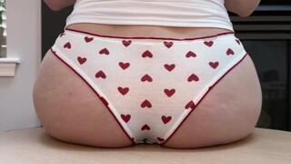 Unaware Farting on Tiny on Table