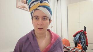 I sneeze and blow my nose (commissioned video)