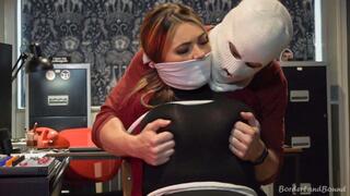 Charley in: Impressively-Stacked Virtuoso ScreenWriter Simply Can’t MMMpphhhingly Convince That Green-around-the-Gills Runner That She's Been ROBBED!!