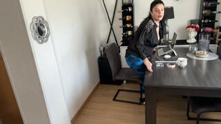 Spanish MILF Secretary Lets It Rip part1