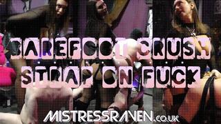 [992] Barefoot Crush StrapOn Fuck