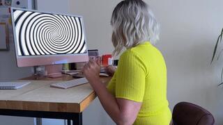 Jeans pee I thought I forgot that I needed to go to the toilet after the video