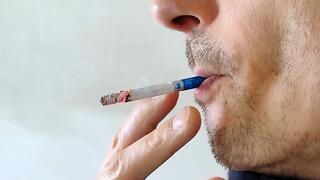 Smoking Marlboro Touch IYF 130325 4K