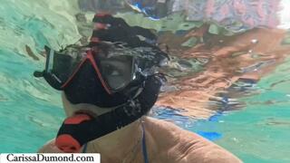 Blue bikini in Maui-exploring the Pacific Ocean and blowing bubbles