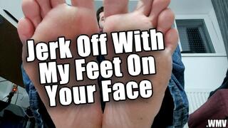 KingMarti: Jerk Off Under My Feet WMV