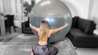 giant balloon pleasure