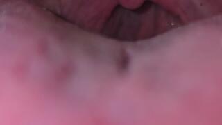 glittery mouth tour 2